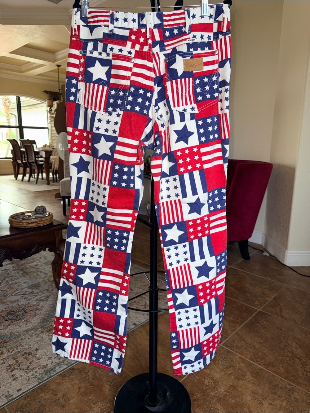 WRANGLER® X 250 YEARS OF AMERICA RETRO BAILEY FLARE PRINT JEAN - 31 x 32 - Picture 4 of 9